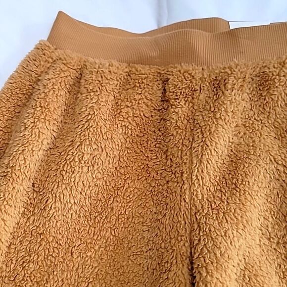 NWT, Women's Fleece Joggers - Picture 2 of 4